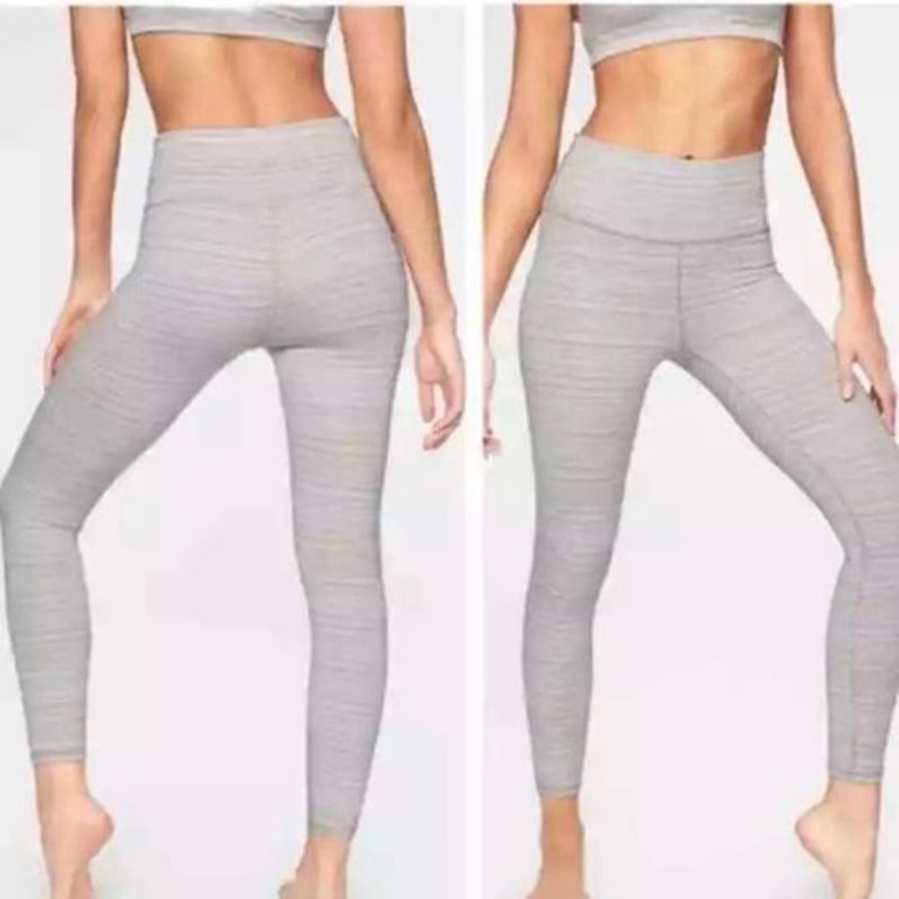 ATHLETA Gray Jacquard Chaturanga 7/8 Ankle‎ Leggings Size Small